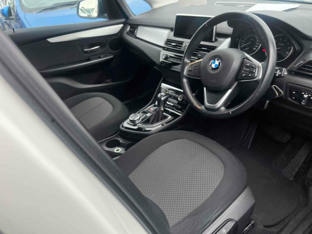 BMW 2 Series Active Tourer Luxury White #4