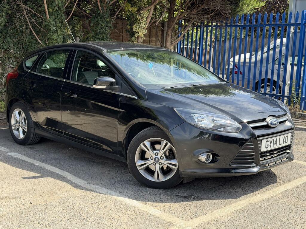 Ford Focus Zetec Black #2