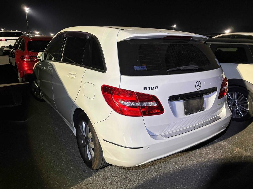 Mercedes-Benz B Class Se White