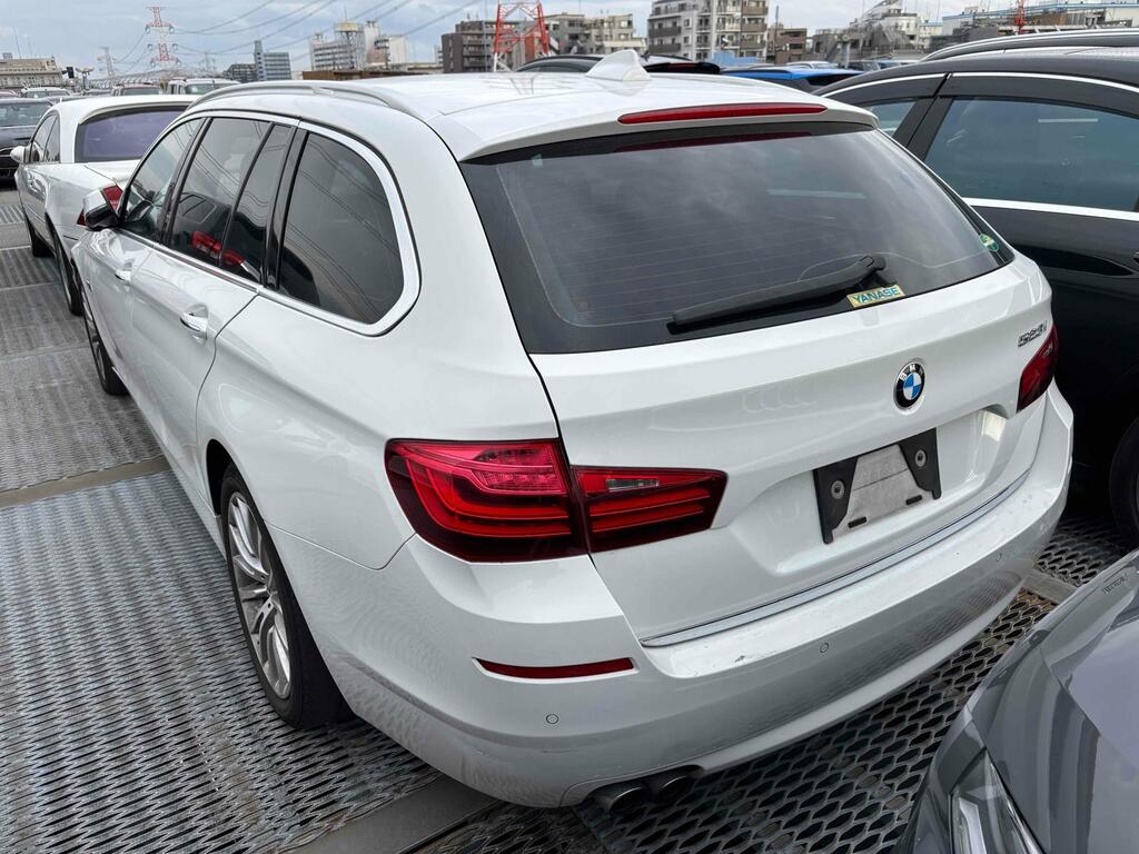 BMW 5 Series Se White #2