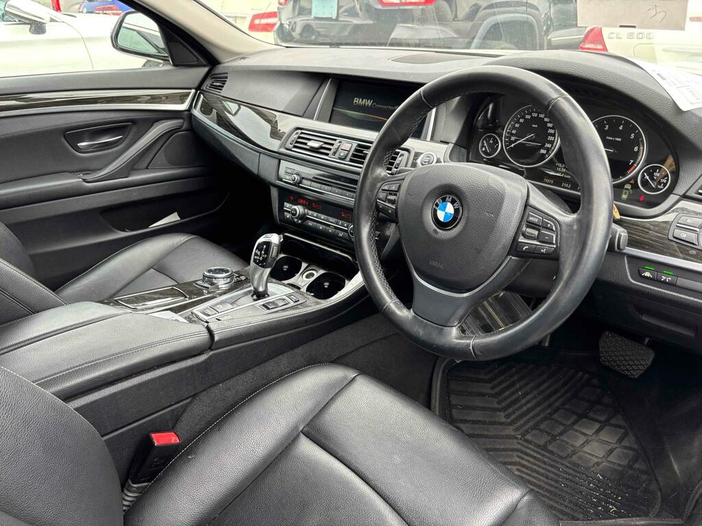 BMW 5 Series Se White #5