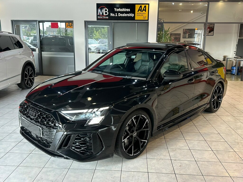 Audi RS3 2.5 Tfsi Vorsprung Black #5