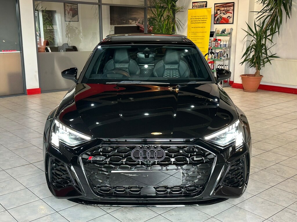 Audi RS3 2.5 Tfsi Vorsprung Black #4