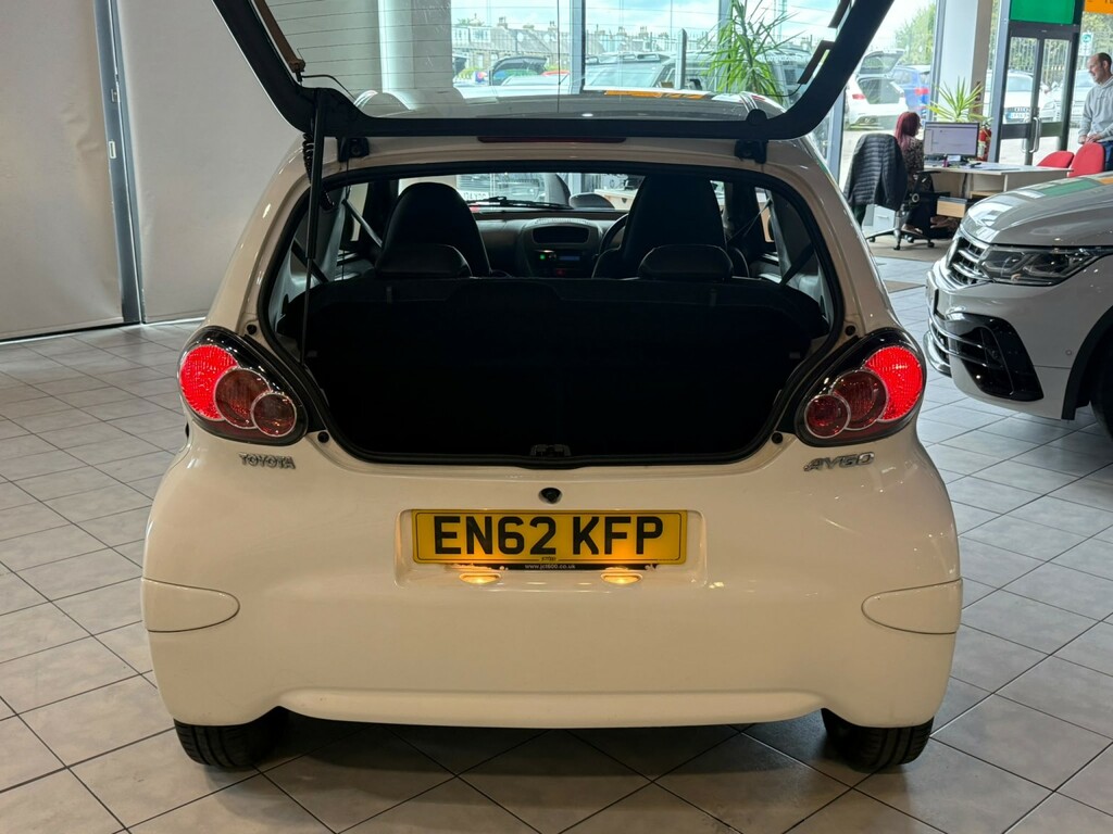 Toyota Aygo Aygo Move Vvt-i White #12