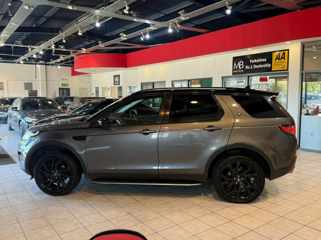 Land Rover Discovery Sport 2L Hse White #7