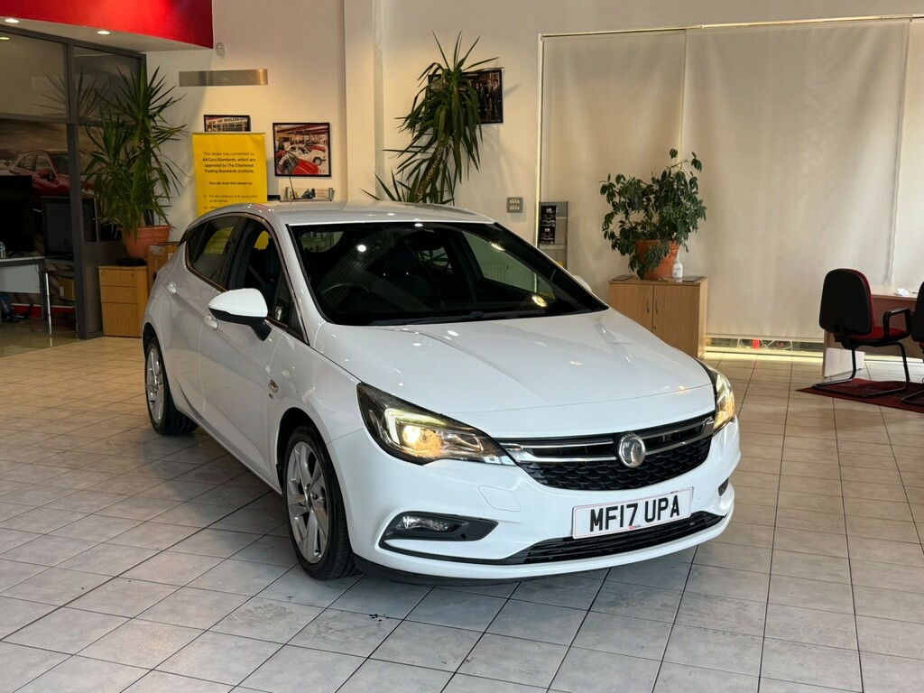 Vauxhall Astra 1.4 I Turbo Sri White #2
