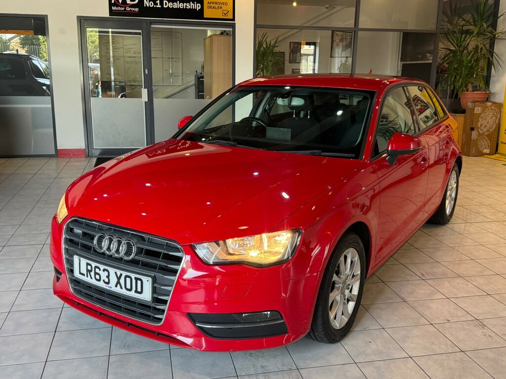 Audi A3 1.6 Tdi Se Red #5
