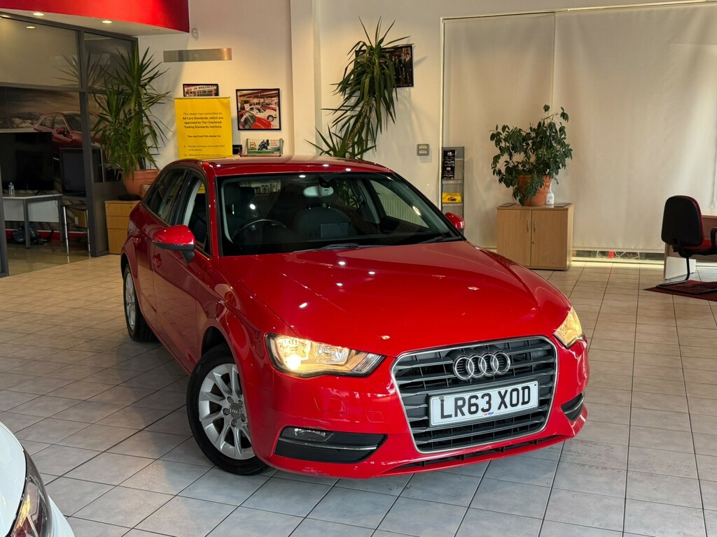 Audi A3 1.6 Tdi Se Red