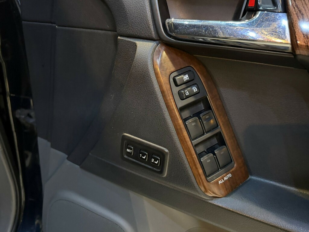 Toyota Land Cruiser 3.0 D-4d Lc4 Silver #31
