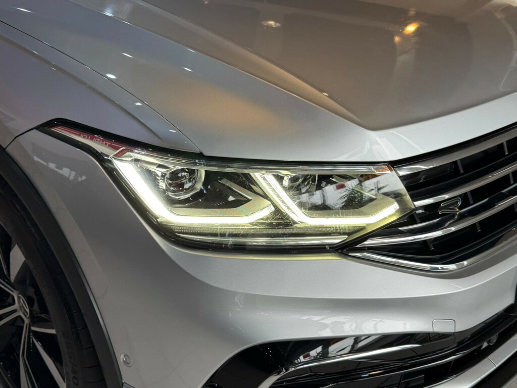 Volkswagen Tiguan 1.5 Tsi R-line Silver #3