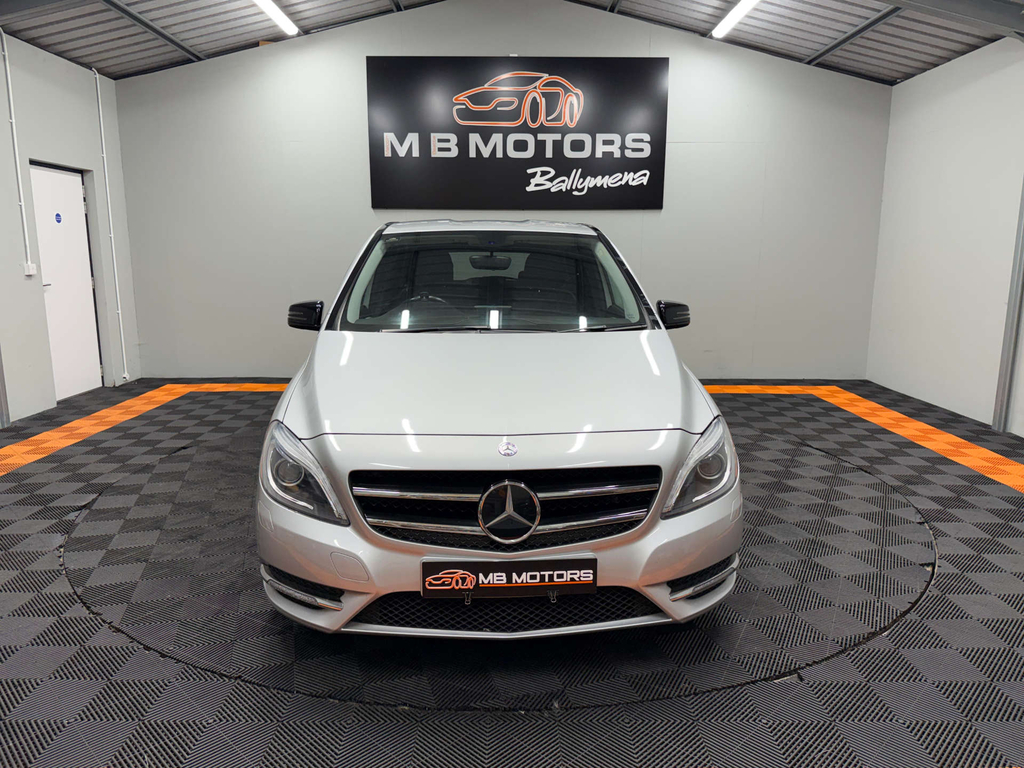 Mercedes-Benz B Class Blueefficiency Sport Cdi #2