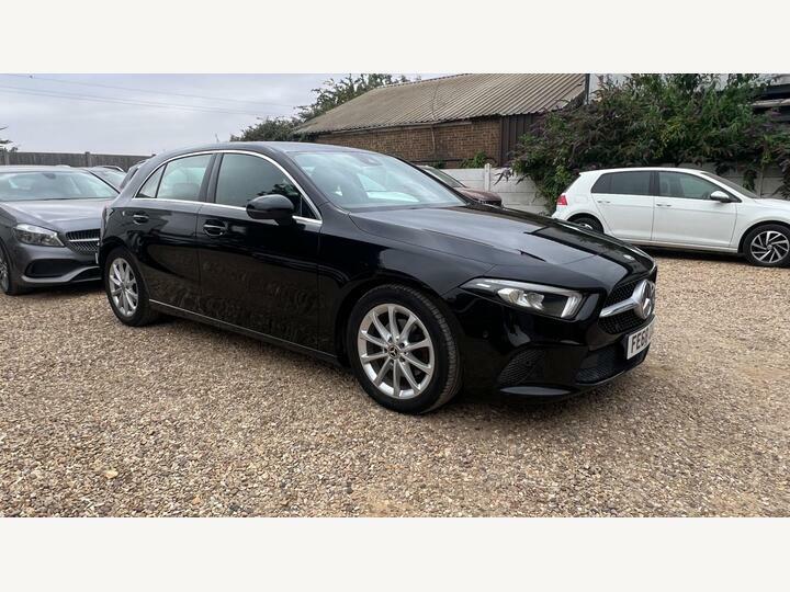 Mercedes-Benz A Class 1.5 A180d Sport Executive 7G-dct Euro 6 Ss FE68OAL Black #5