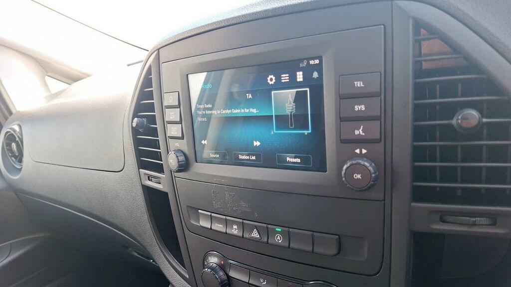 Mercedes-Benz Vito 114 Cdi Pro 9-Seater 9G-tronic Black #14