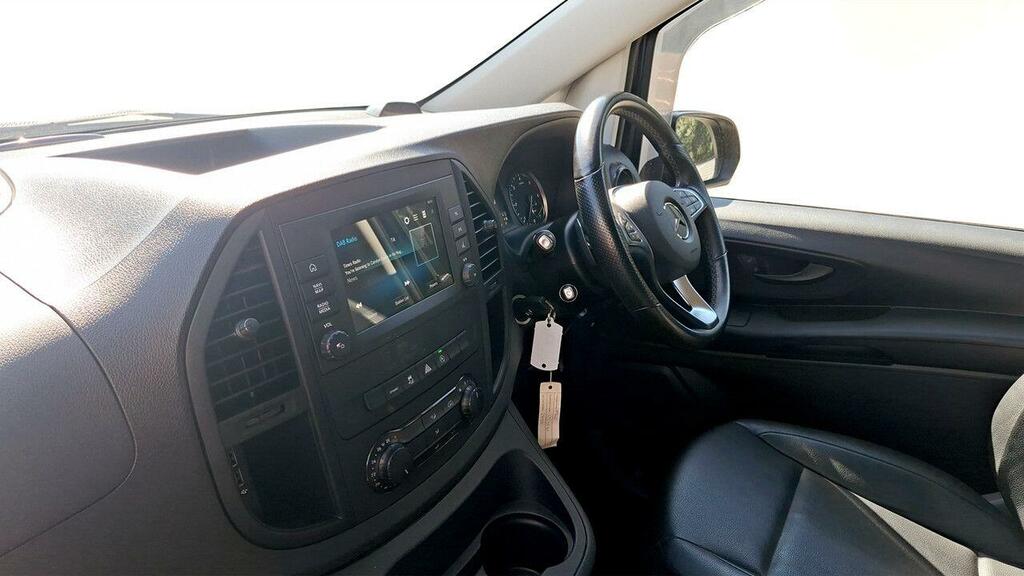 Mercedes-Benz Vito 114 Cdi Pro 9-Seater 9G-tronic Black #17