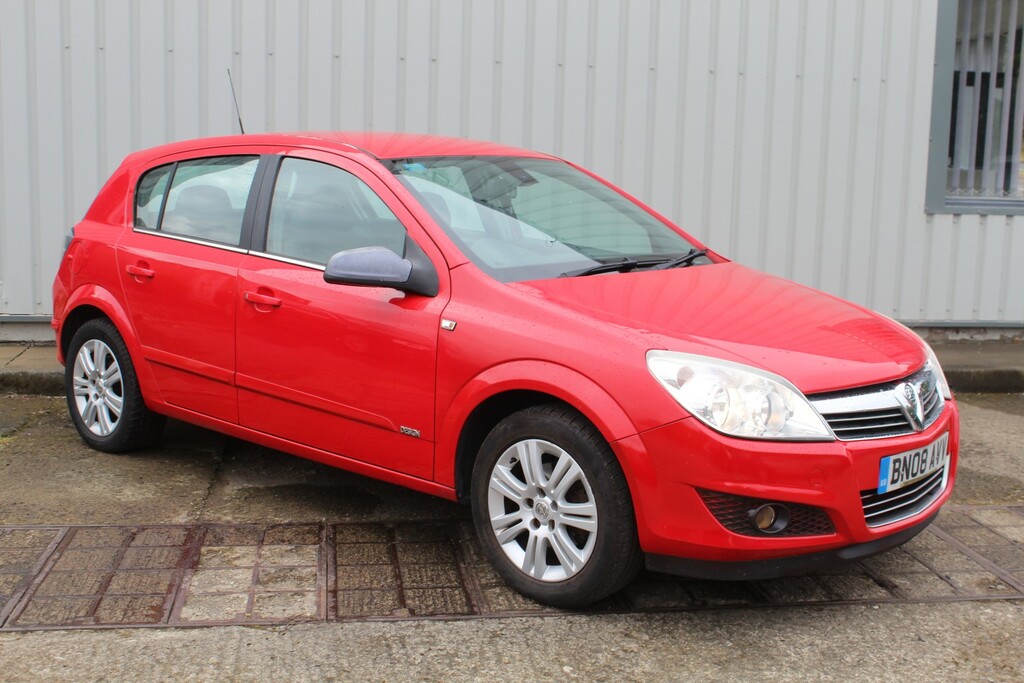 Vauxhall Astra 1.6 I 16V Design Red #5