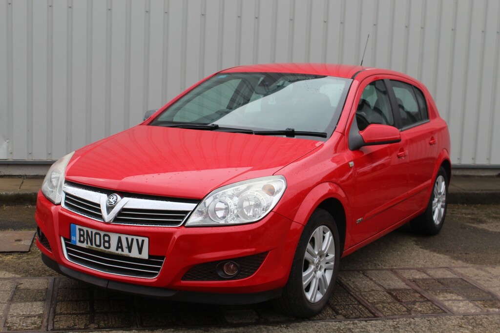 Vauxhall Astra 1.6 I 16V Design Red #6