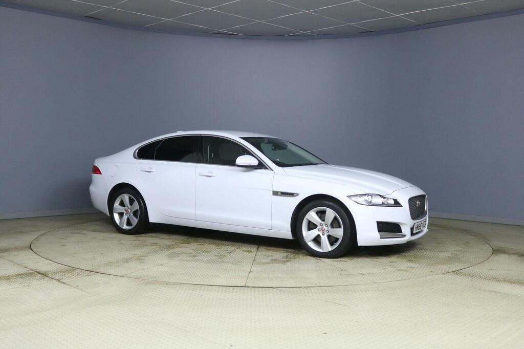 Jaguar XF 2.0D Portfolio Euro 6 Ss White #5