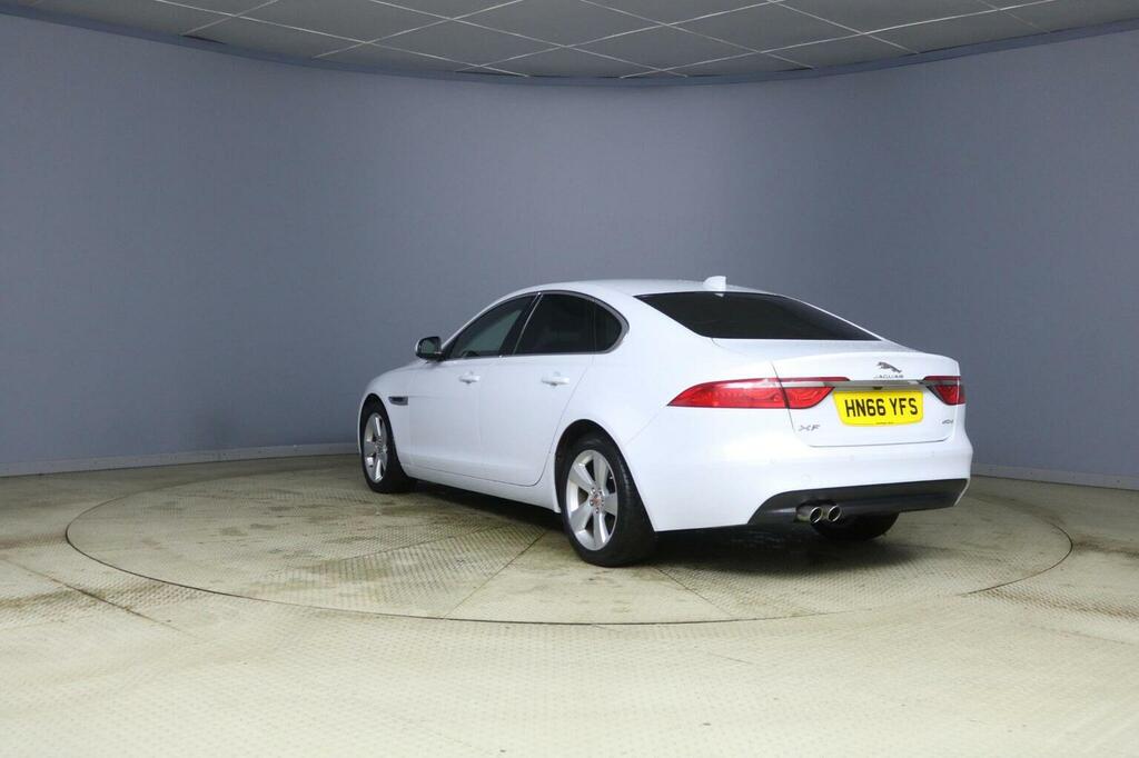 Jaguar XF 2.0D Portfolio Euro 6 Ss White #2