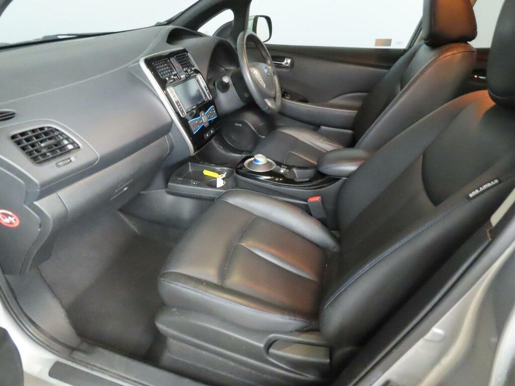 Nissan Leaf 80Kw Visia 24Kwh  #11