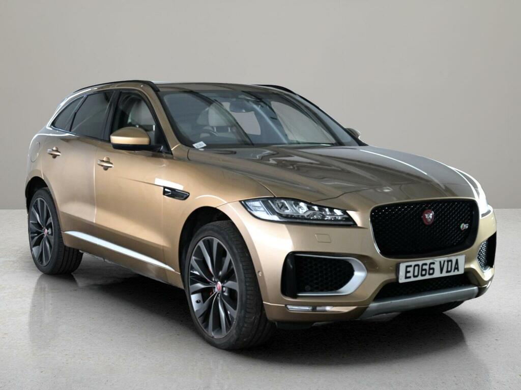 Jaguar F-Pace 3.0 D300 V6 First Edition Awd Euro 6 Ss Gold
