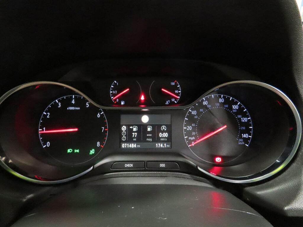 Vauxhall Grandland X 1.2 Turbo Gpf Sport Nav Suv Euro White #12