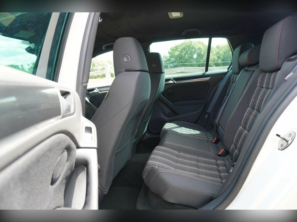 Volkswagen Golf Twist 5-Door Black #18