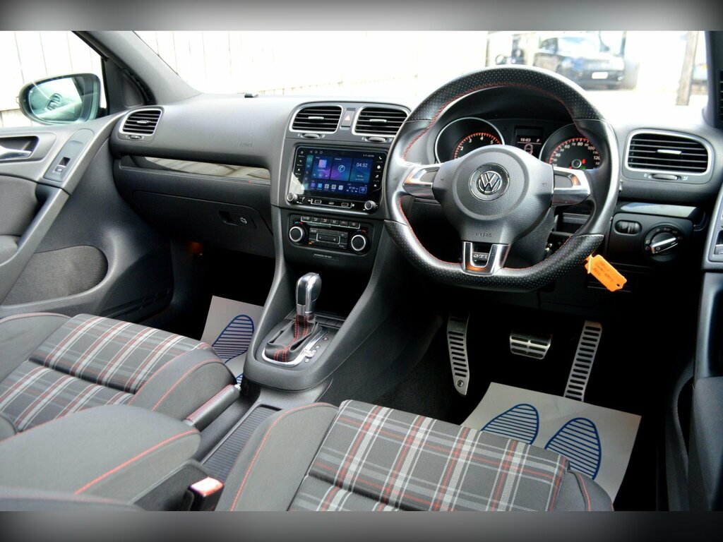 Volkswagen Golf Twist 5-Door Black #2