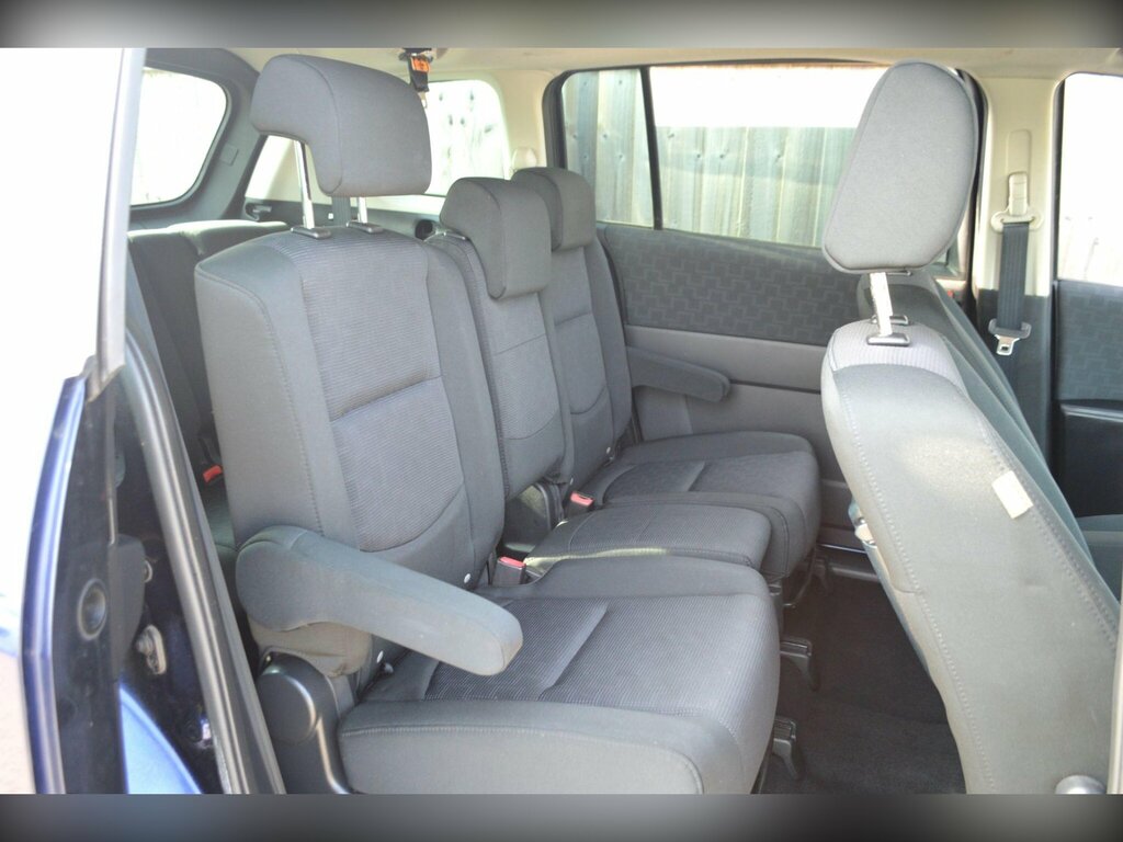 Mazda 5  Red #8