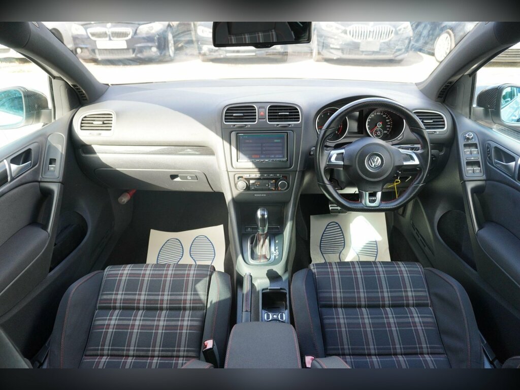 Volkswagen Golf 2.0 Tsi Gti Hatchback Dsg Euro 5 210 P White #2