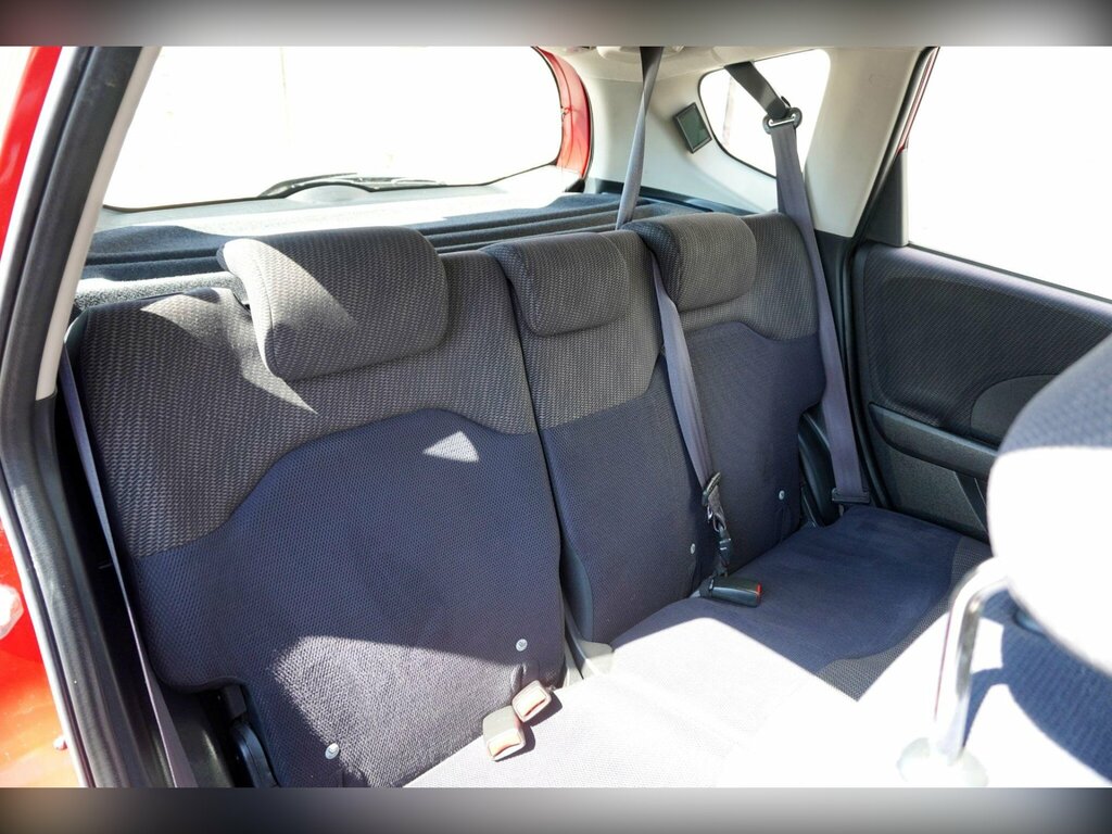Honda Jazz 1.3H Ima Hx Cvt Green #8