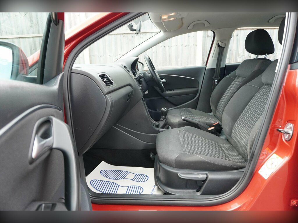 Volkswagen Polo 1.4 Tdi Bluemotion Tech Se Hatchback Ma Red #16