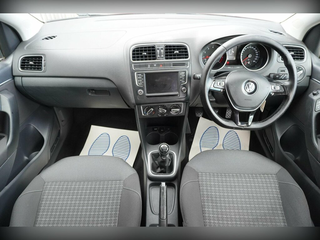 Volkswagen Polo 1.2 Tsi Bluemotion Tech Se Euro 6 Ss Red #2