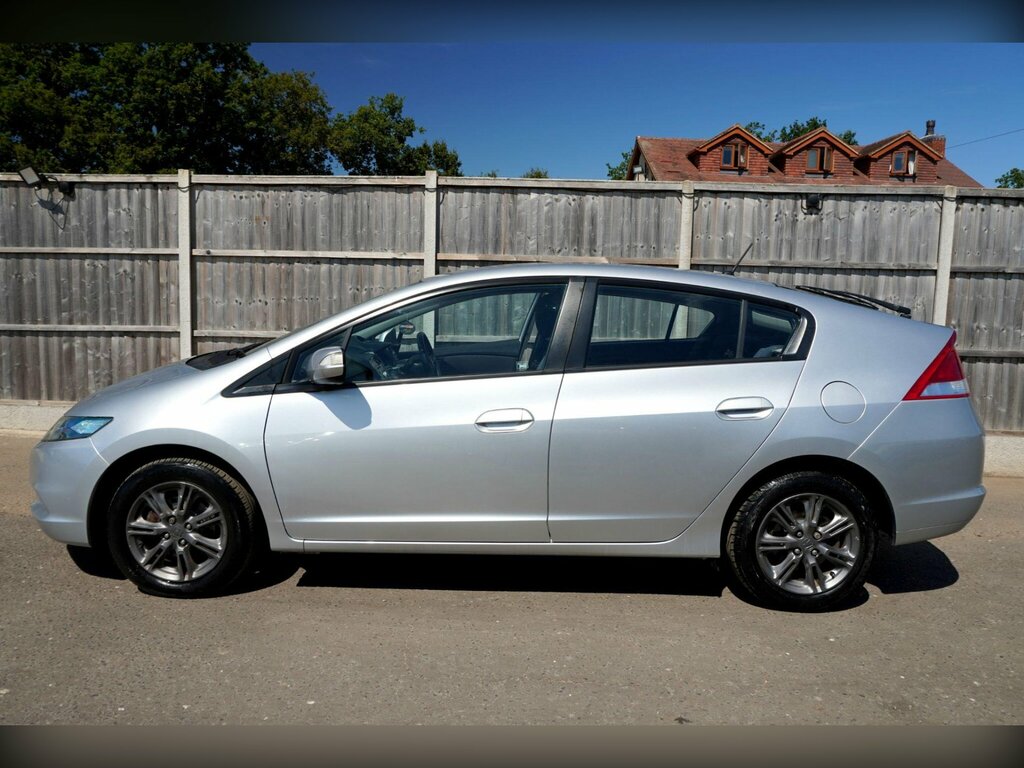 Honda Insight 2011 Honda Insightnbsp1.3h Ima Ex Cvt Euro 5 White #25