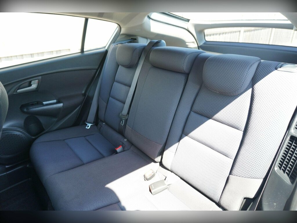 Honda Insight 2011 Honda Insightnbsp1.3h Ima Ex Cvt Euro 5 White #14