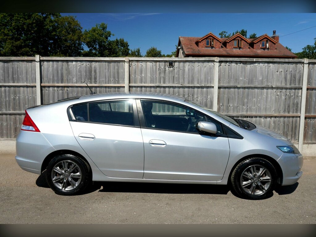 Honda Insight 2011 Honda Insightnbsp1.3h Ima Ex Cvt Euro 5 White #11