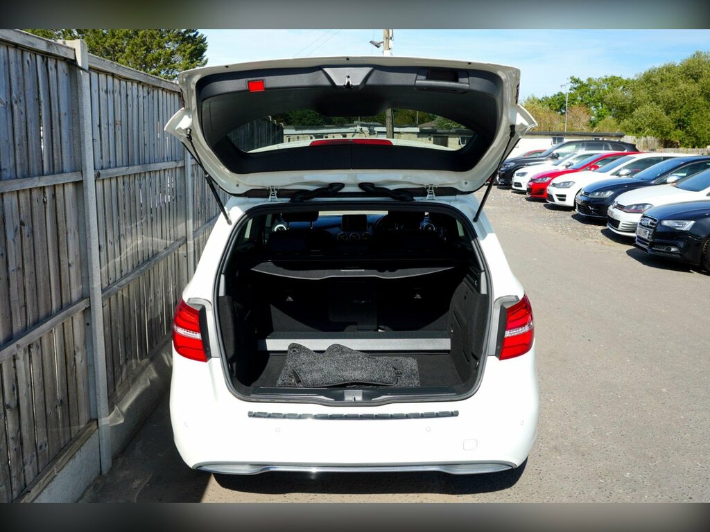 Mercedes-Benz B Class 1.5 B180d Se Mpv 7G-dct Euro 6 Ss 1 Silver #12