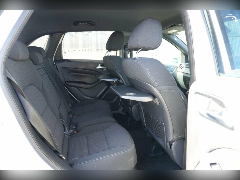 Mercedes-Benz B Class 1.5 B180d Se Mpv 7G-dct Euro 6 Ss 1 Silver #11