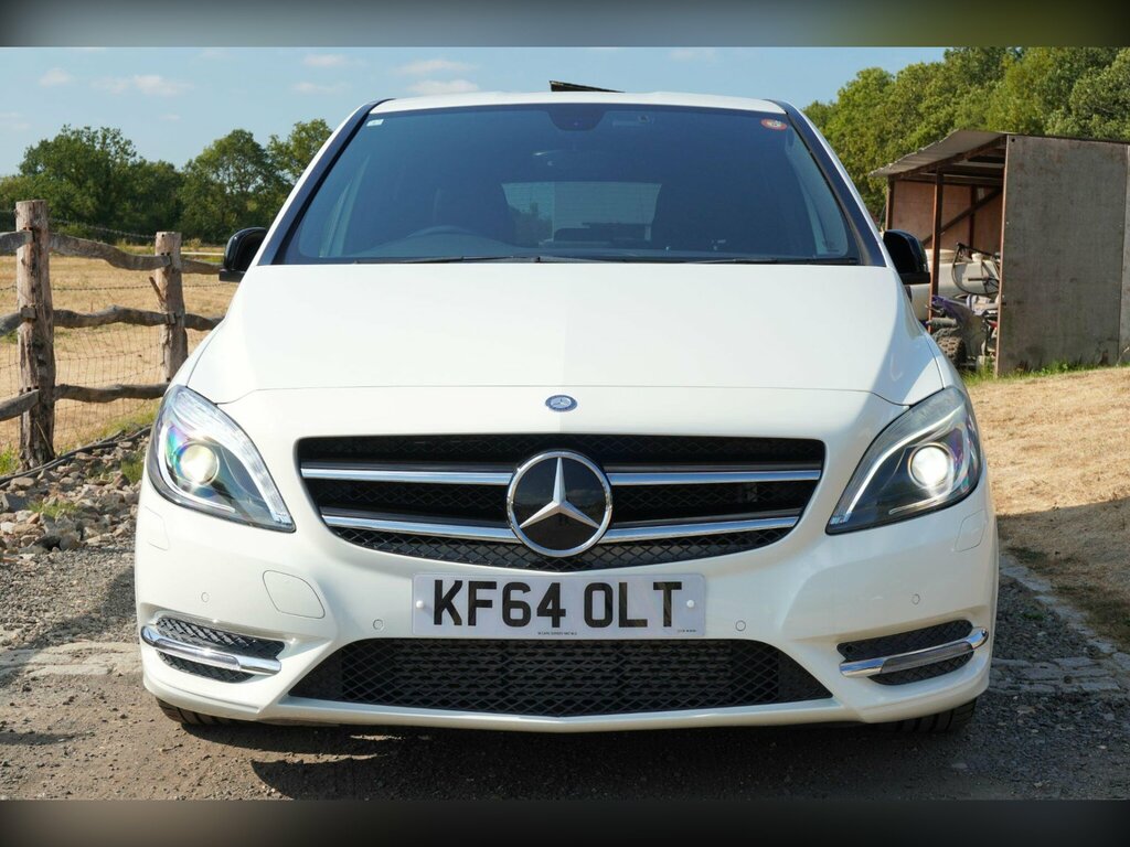 Mercedes-Benz B Class 1.6 B180 Sport Premium Mpv 7G-dct Eur White #4