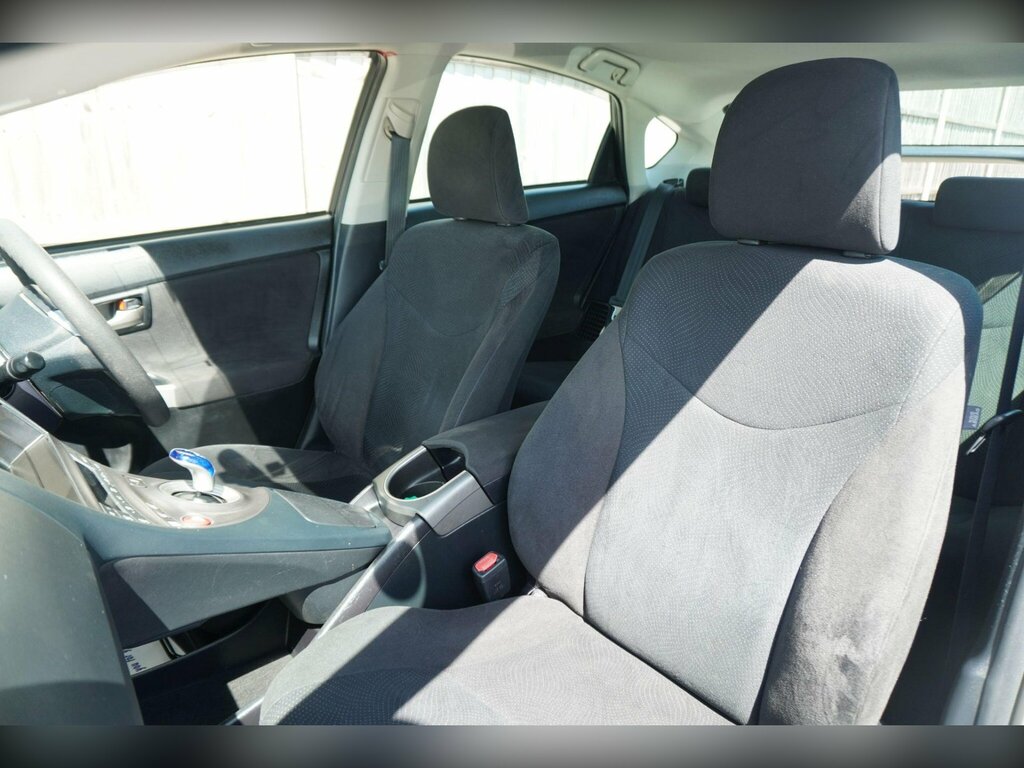 Toyota Prius Vvt-h Excel Cvt Euro Red #16