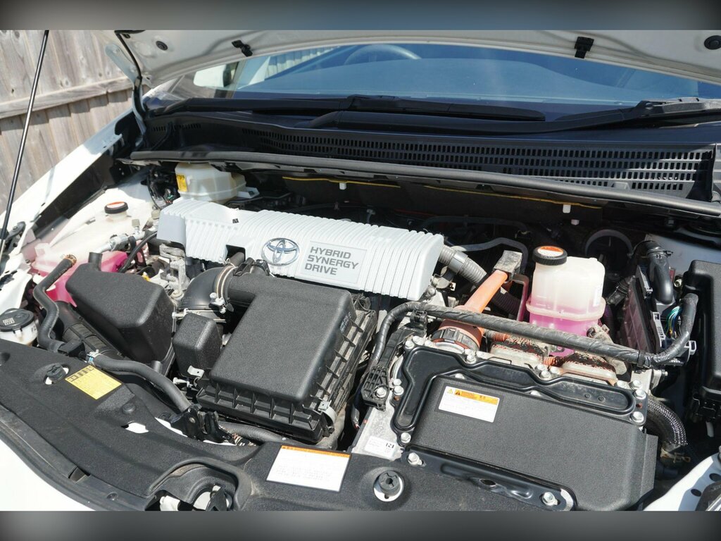 Toyota Prius Vvt-h Excel Cvt Euro Red #26