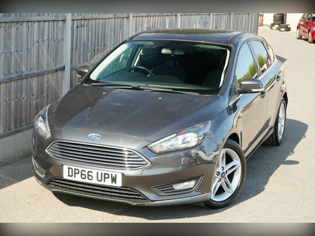 Ford Focus Estate 1.5 Tdci Zetec Estate 0 Tax Silver #19