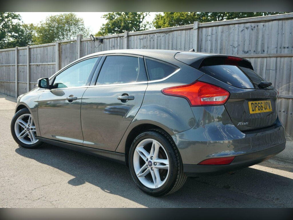 Ford Focus Estate 1.5 Tdci Zetec Estate 0 Tax Silver #21