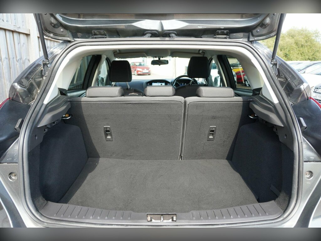 Ford Focus Estate 1.5 Tdci Zetec Estate 0 Tax Silver #8