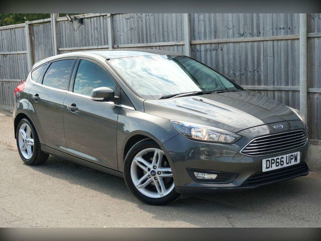 Ford Focus Estate 1.5 Tdci Zetec Estate 0 Tax Silver #18