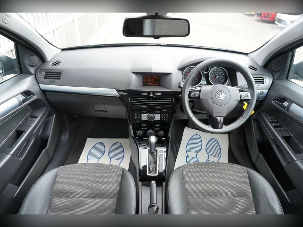 Vauxhall Astra 1.8I 16V Design Grey #2