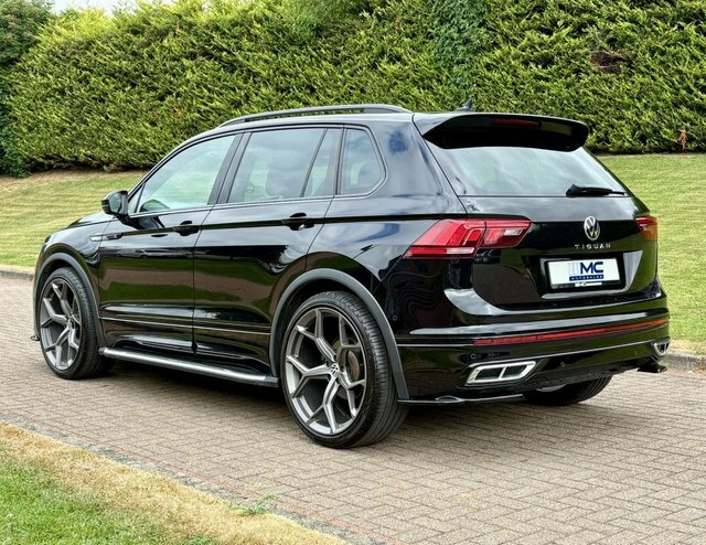 Volkswagen Tiguan 2.0 Tdi R-line Suv KO21EWJ Black #4