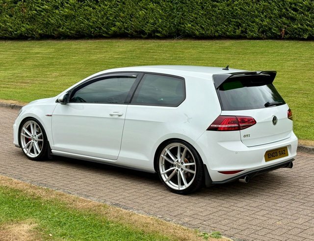 Volkswagen Golf 2.0 Tsi Bluemotion Tech White #6