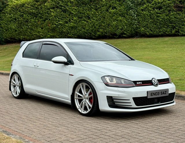 Volkswagen Golf 2.0 Tsi Bluemotion Tech White
