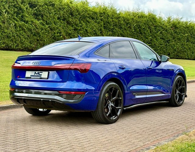 Audi Q8 e tron 55 S Line Sportback Blue #3