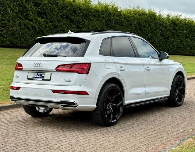 Audi Q5 2.0 Tdi 40 S White #2
